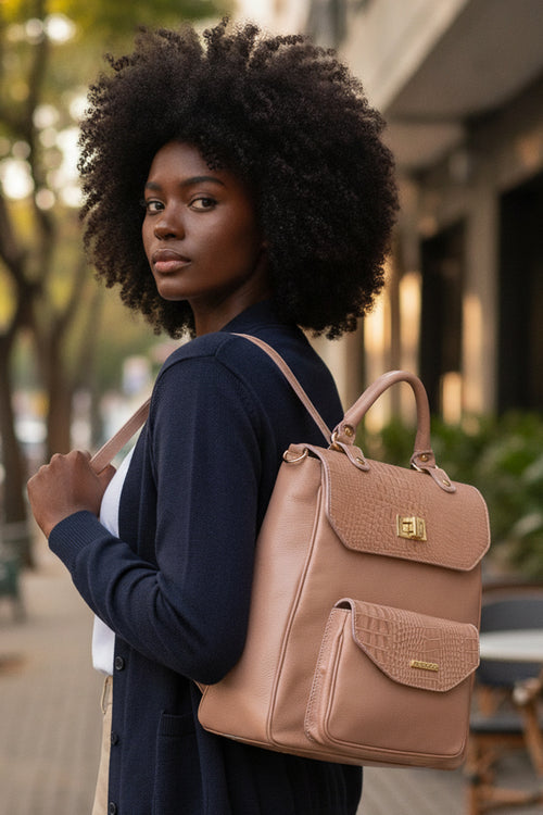 Mochila 2 em 1 de couro croco Joanna na cor bege — Enluaze, foto 2