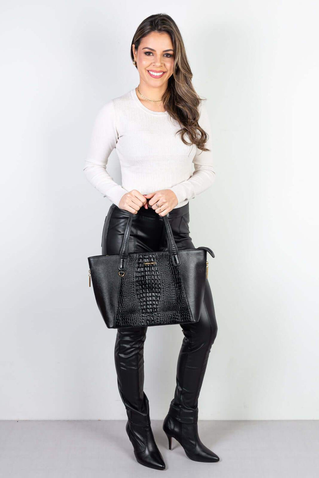 Bolsa feminina de couro croco Audrey - Enluaze