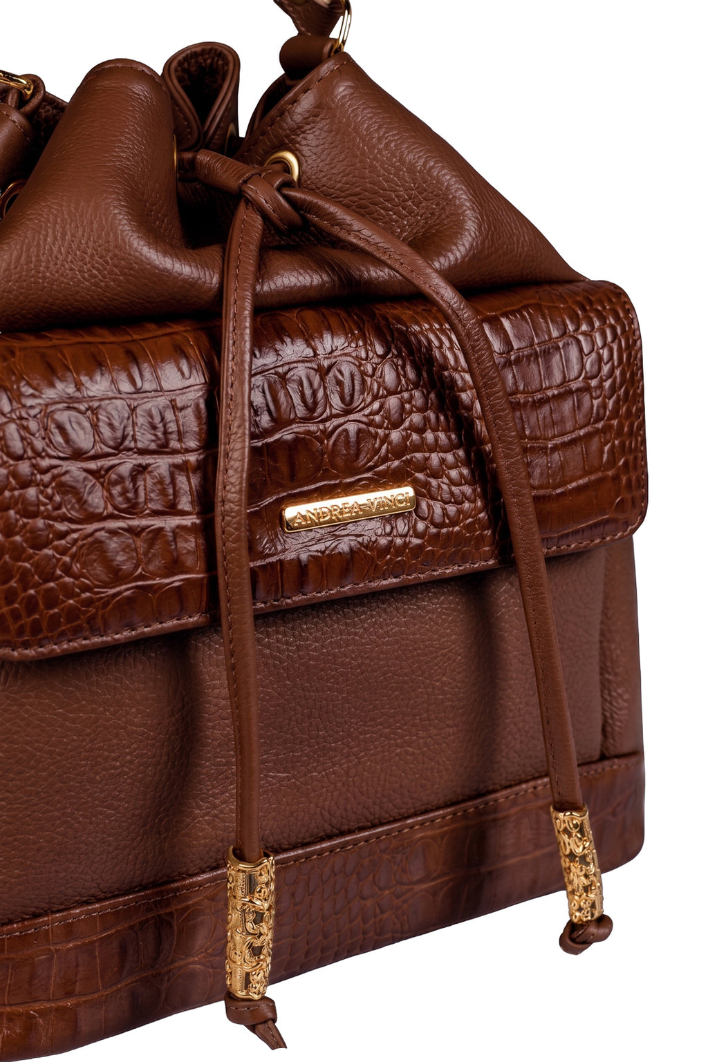 Bolsa saco em couro liso Natasha