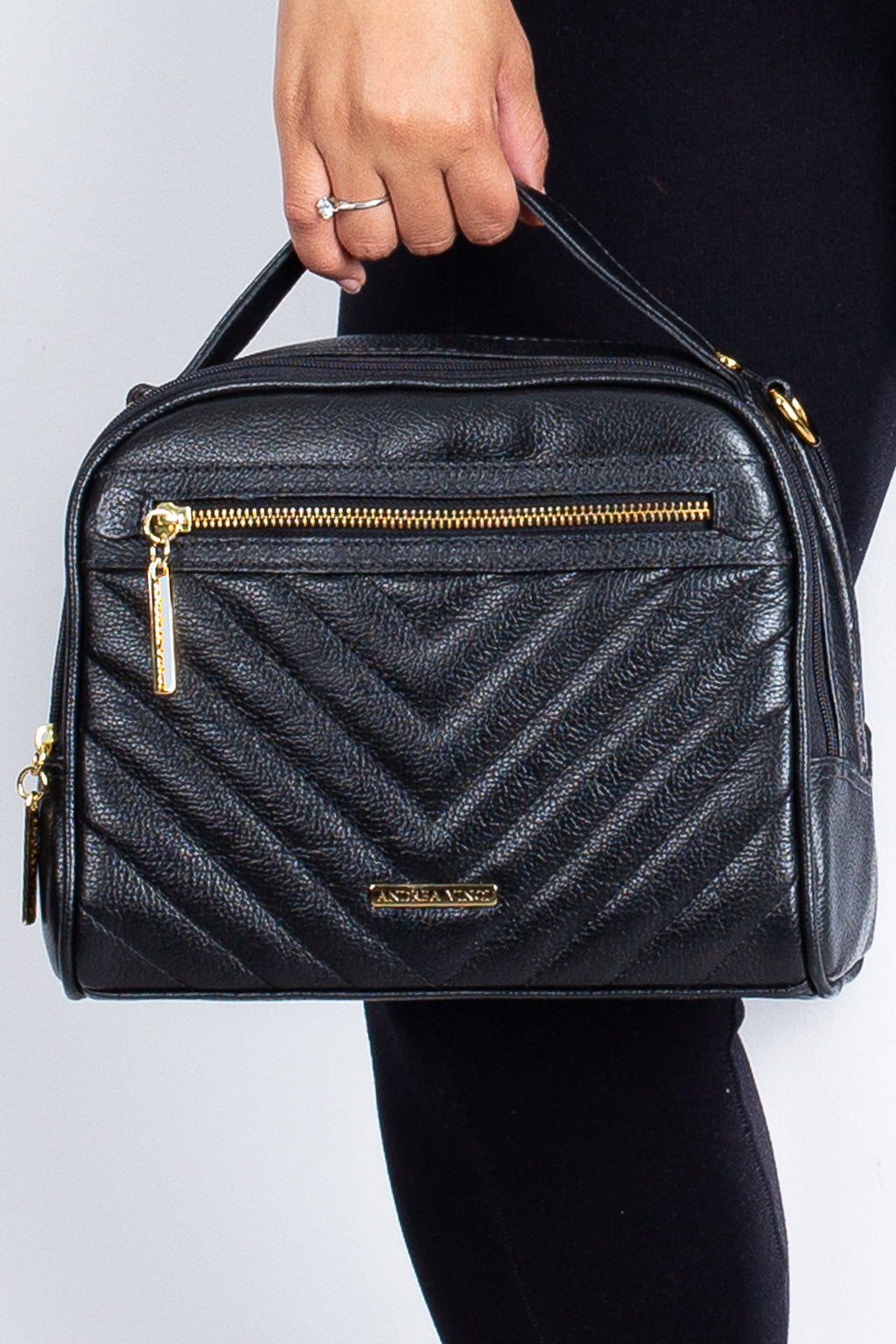 Bolsa baú pequena de couro liso Lara