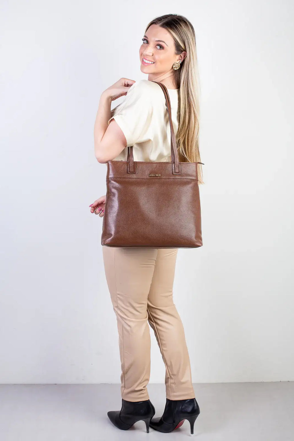 Bolsa de couro liso Abigail - Enluaze