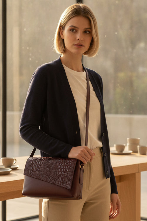 Bolsa tiracolo de couro croco com tampa Rose