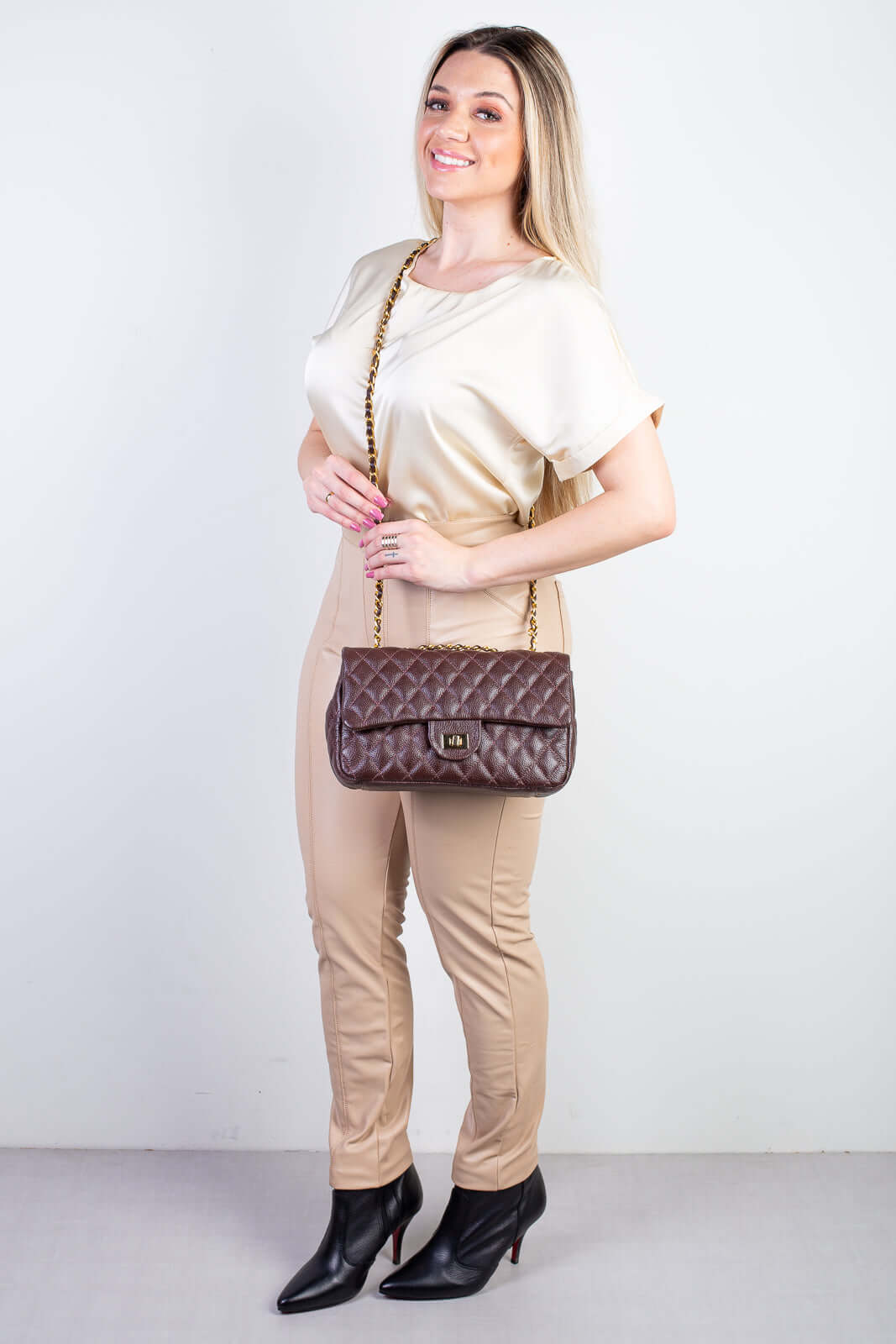 Bolsa de couro matelassê quilted Penélope - Enluaze