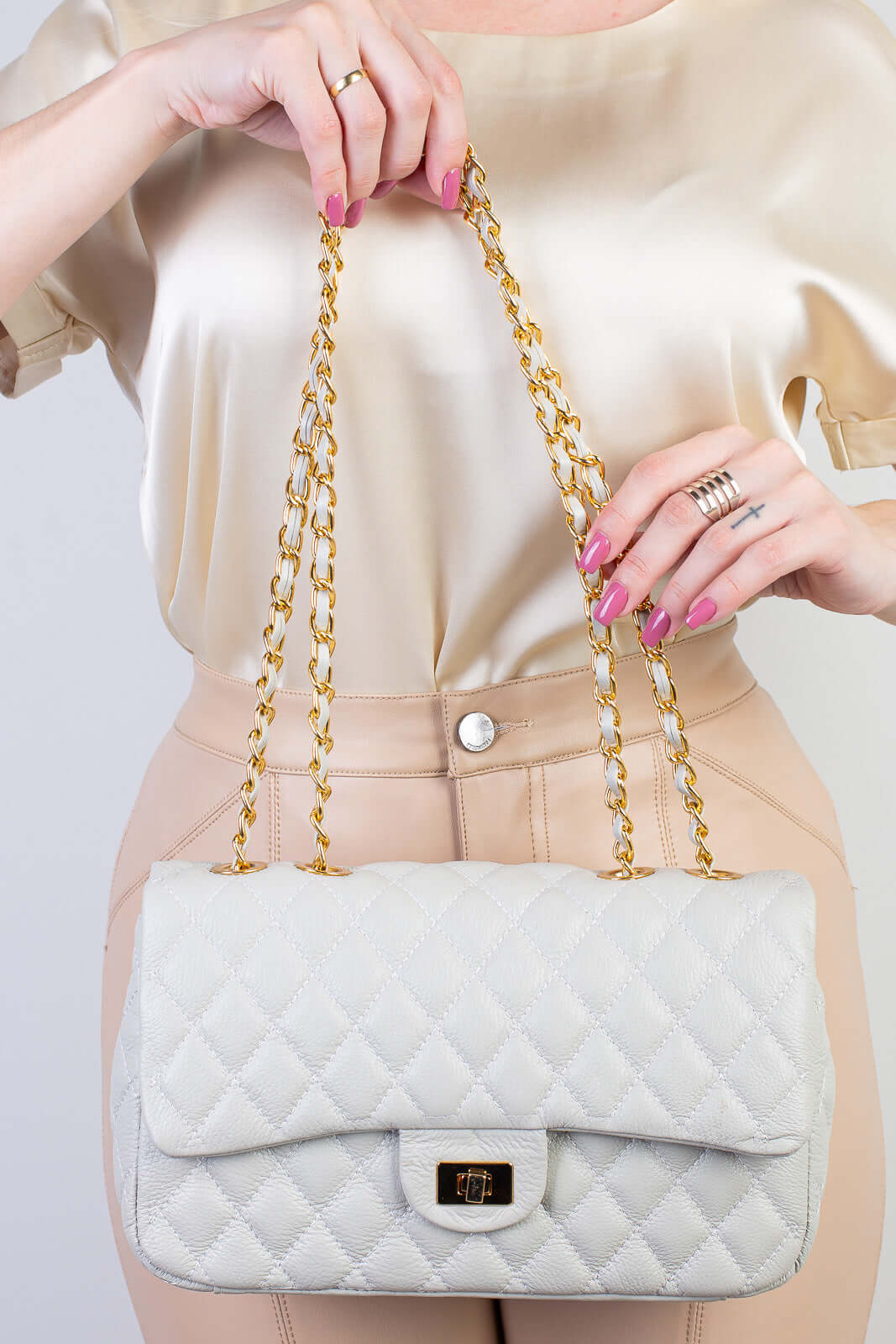 Bolsa de couro matelassê quilted Penélope - Enluaze