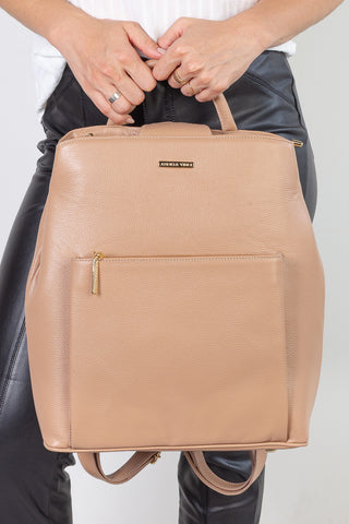 Mochila bolsa slim couro liso antifurto Lavínia