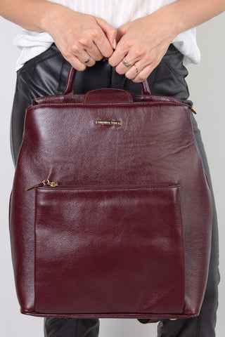 Mochila bolsa slim couro liso antifurto Lavínia