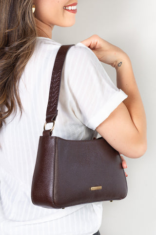 Bolsa de ombro em couro liso baguete Liah