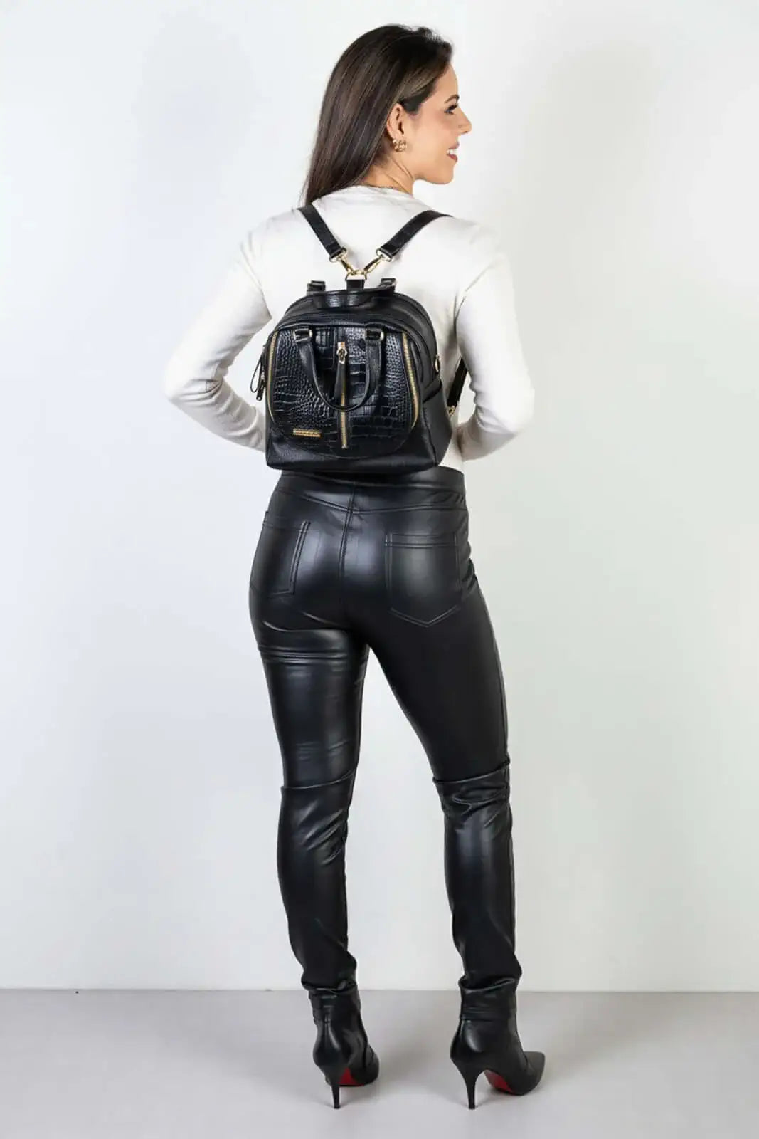 Bolsa mochila 2 em 1 em couro croco Marina - Enluaze