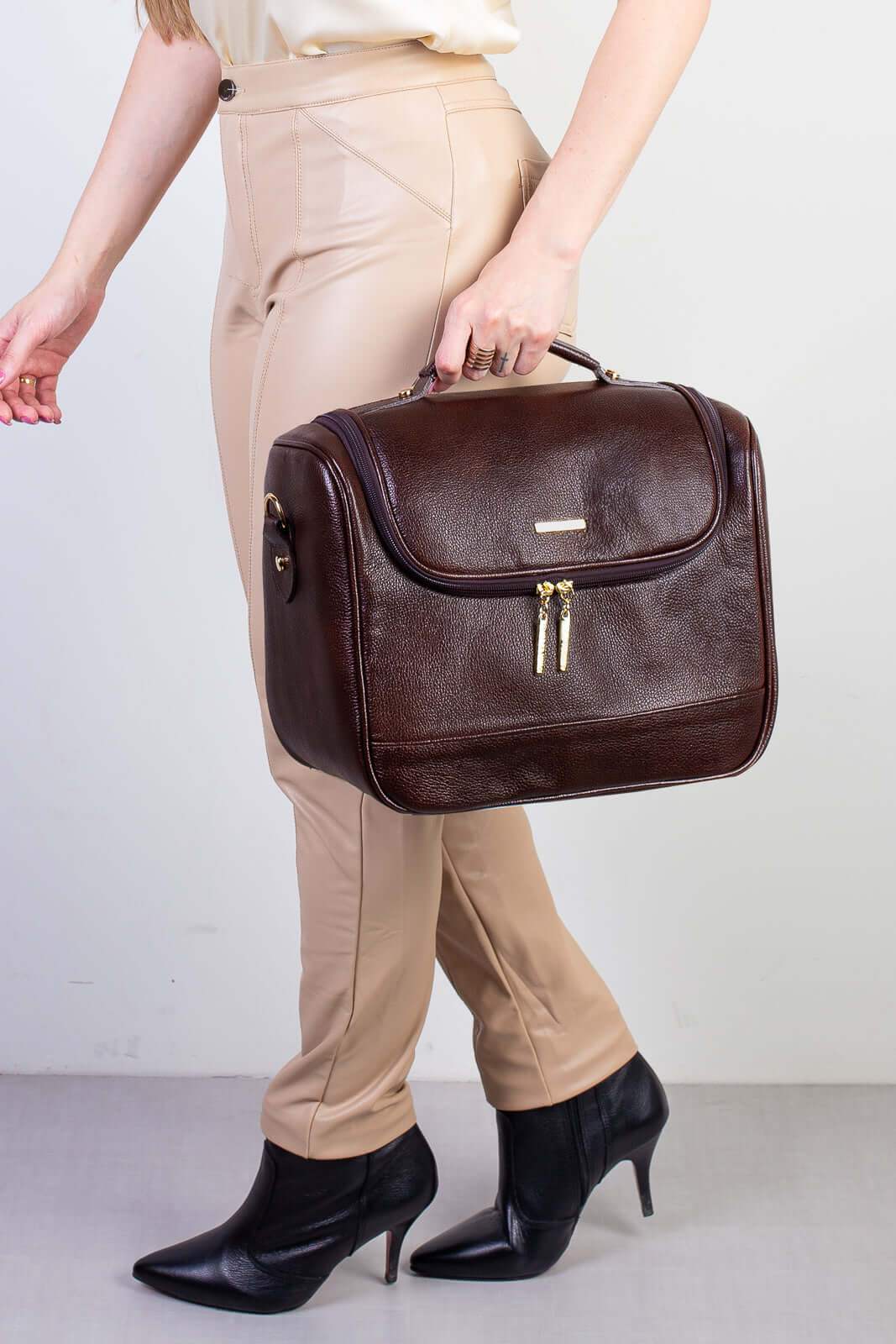 Frasqueira feminina de couro liso para viagem Roma - Enluaze