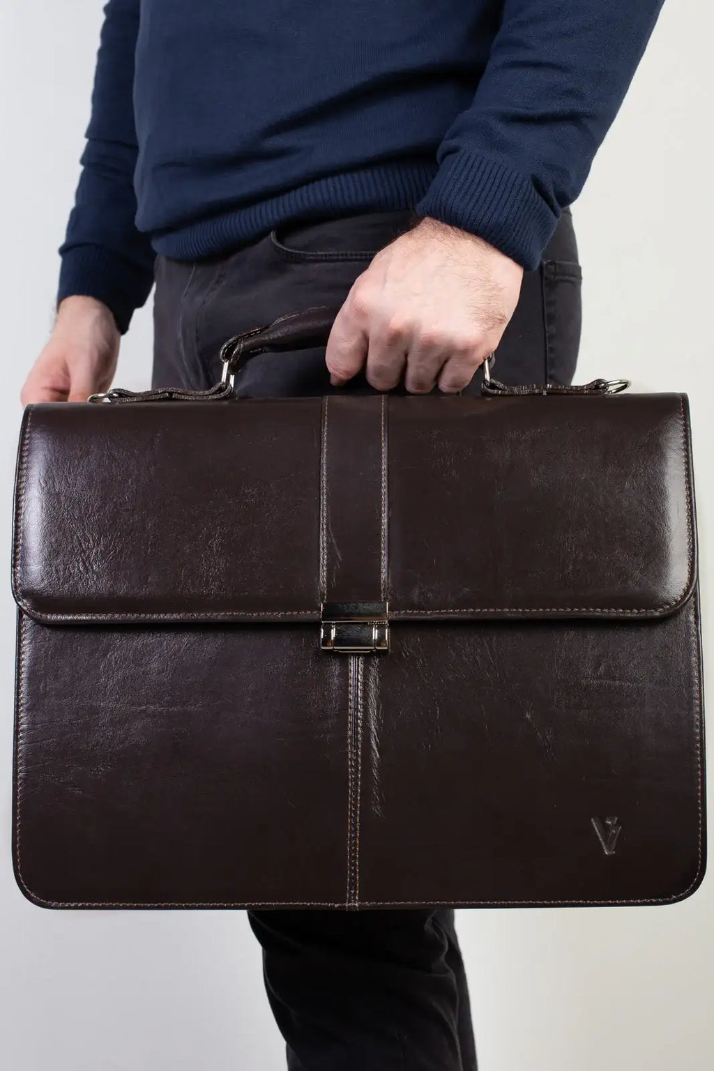 Maleta masculina de couro Mauricio - Enluaze