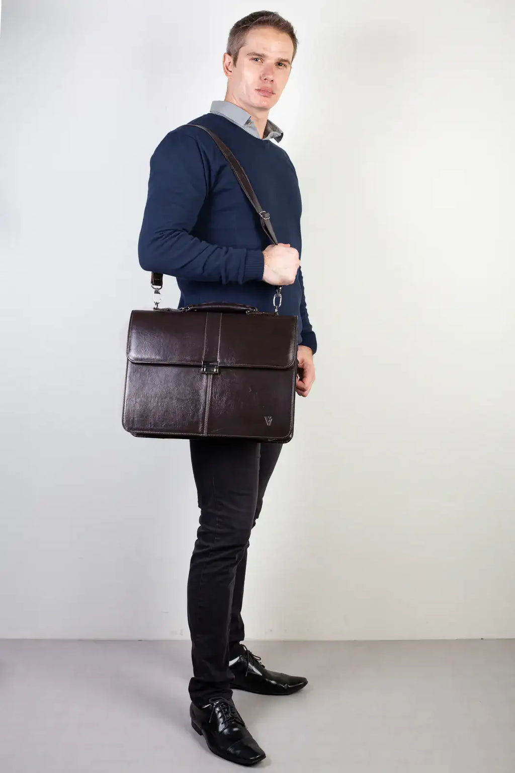 Maleta masculina de couro Mauricio - Enluaze