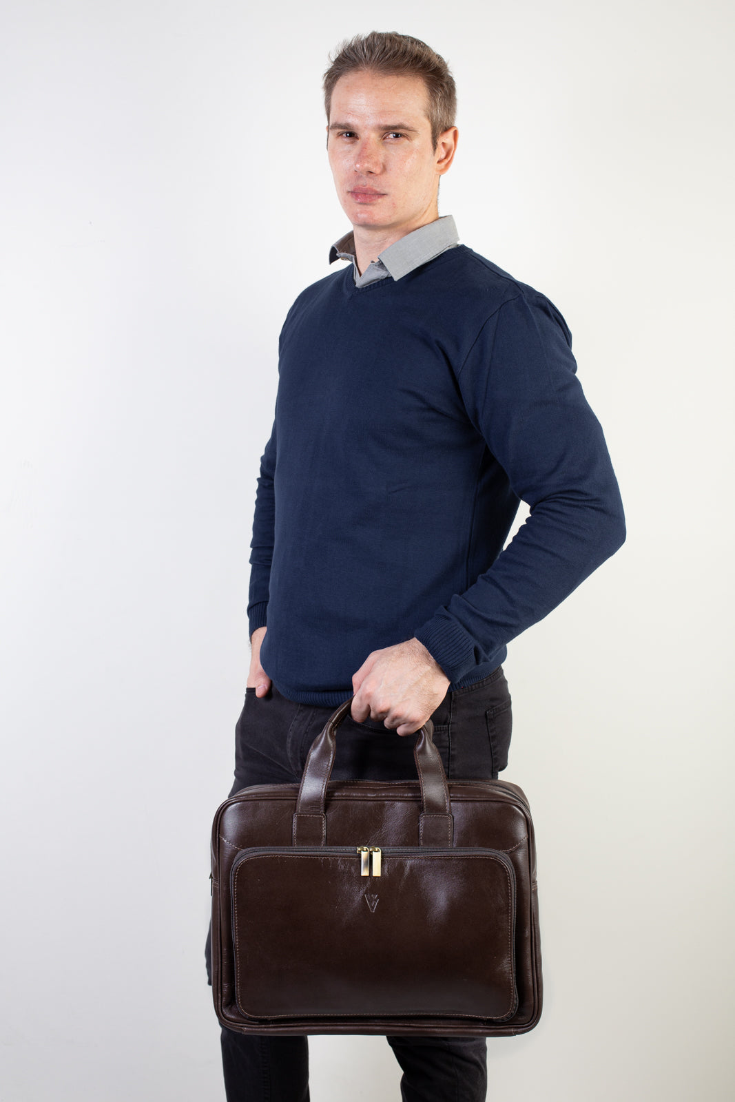 Pasta executiva masculina em couro Vitor - Enluaze