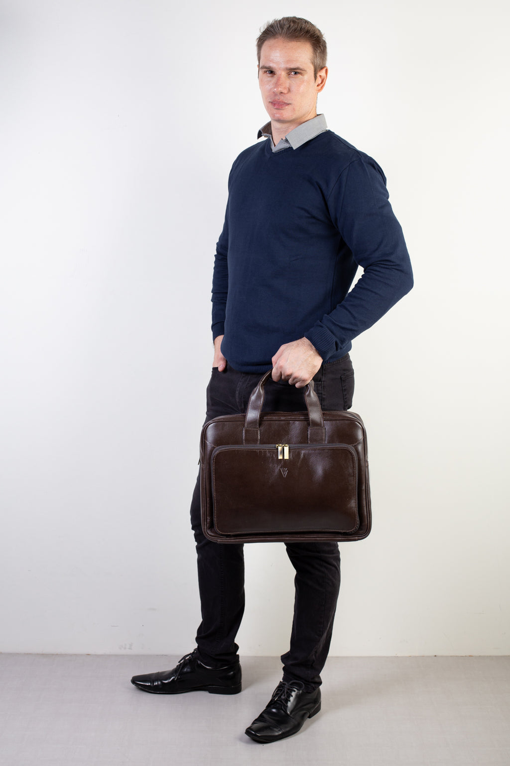 Pasta executiva masculina em couro Vitor - Enluaze