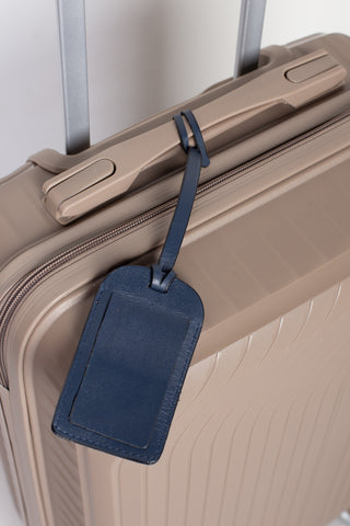 Tag de viagem em couro liso personalizado