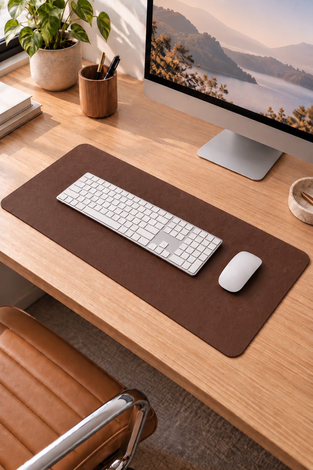 Desk Pad Médio 70x30 em couro liso Niv
