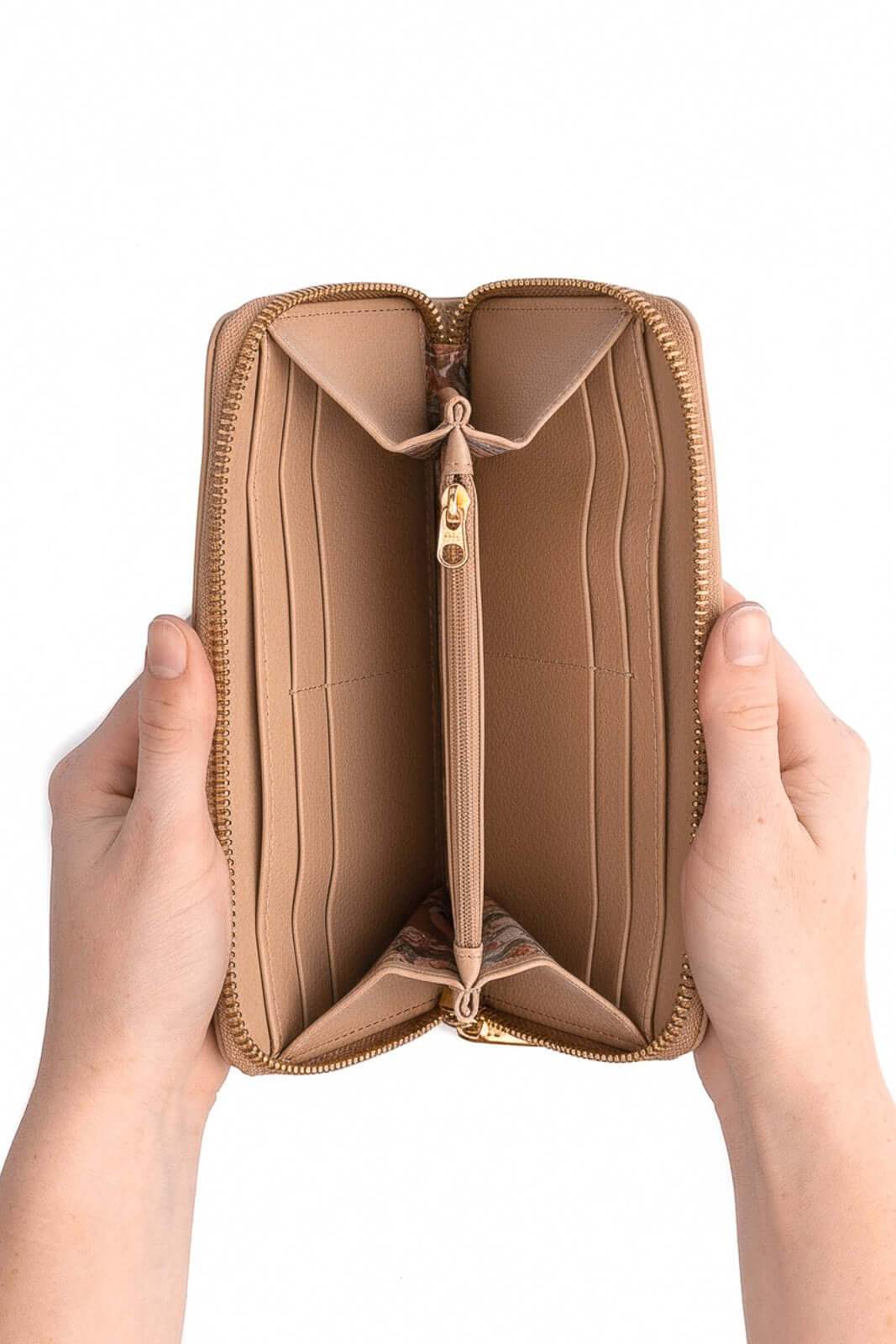 Carteira feminina de couro liso Bonny 10x19cm - Enluaze