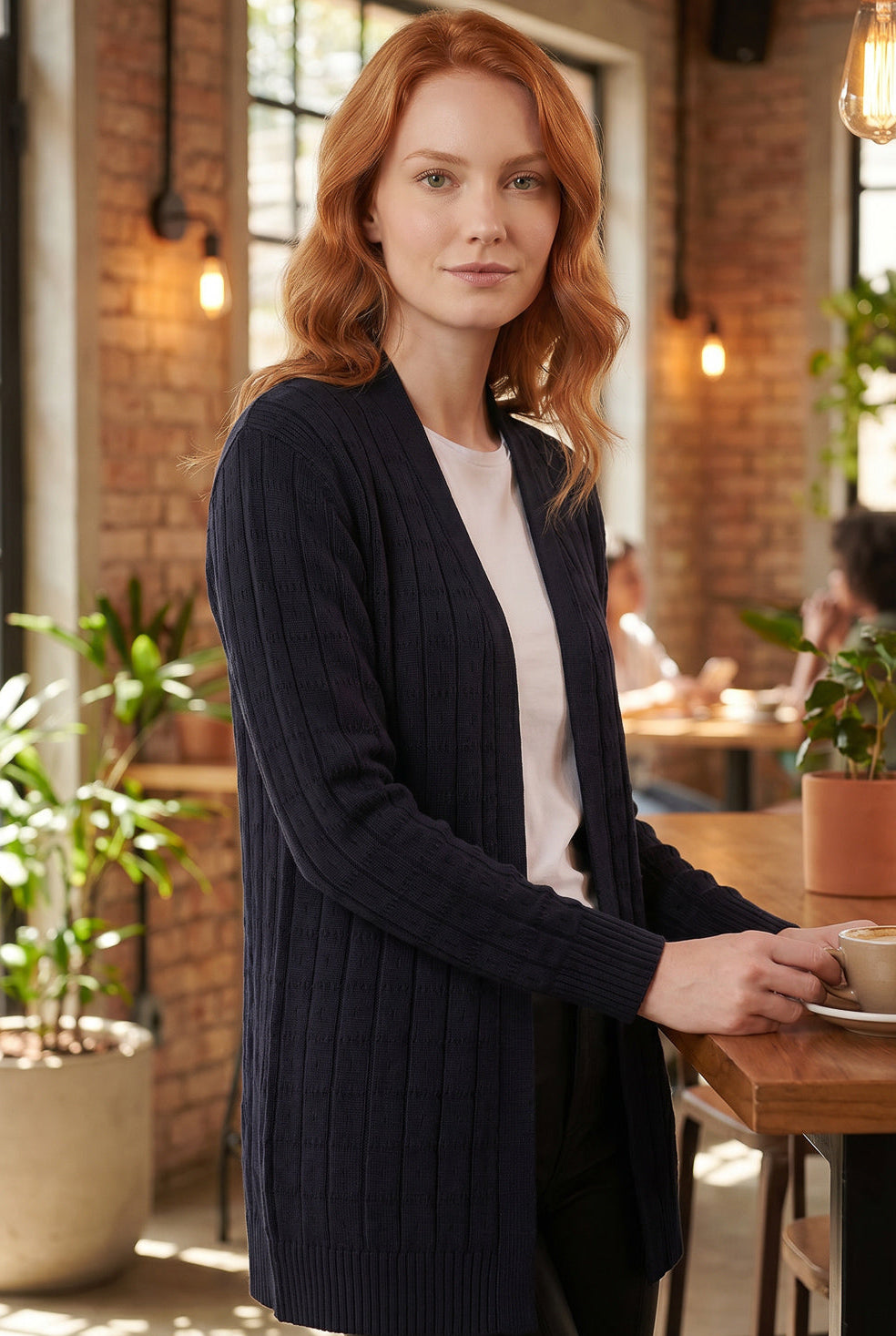 Cardigan alongado de tricô vazado 60011