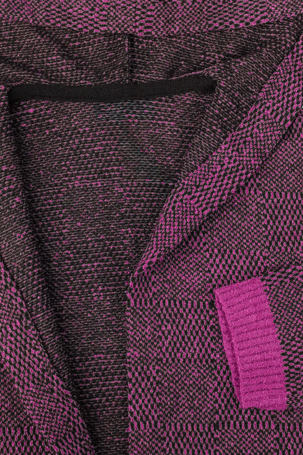 Cardigan de tricô alongado com bolsos e capuz 60015