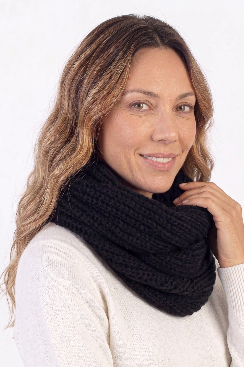 Gola cachecol fechado infinito feminino de tricô 60017