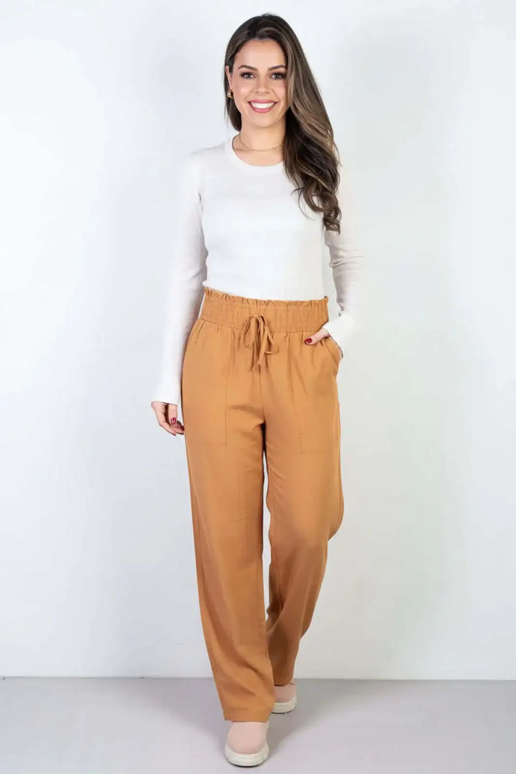 Calça reta viscose elástico e bolsos 70838 - Enluaze