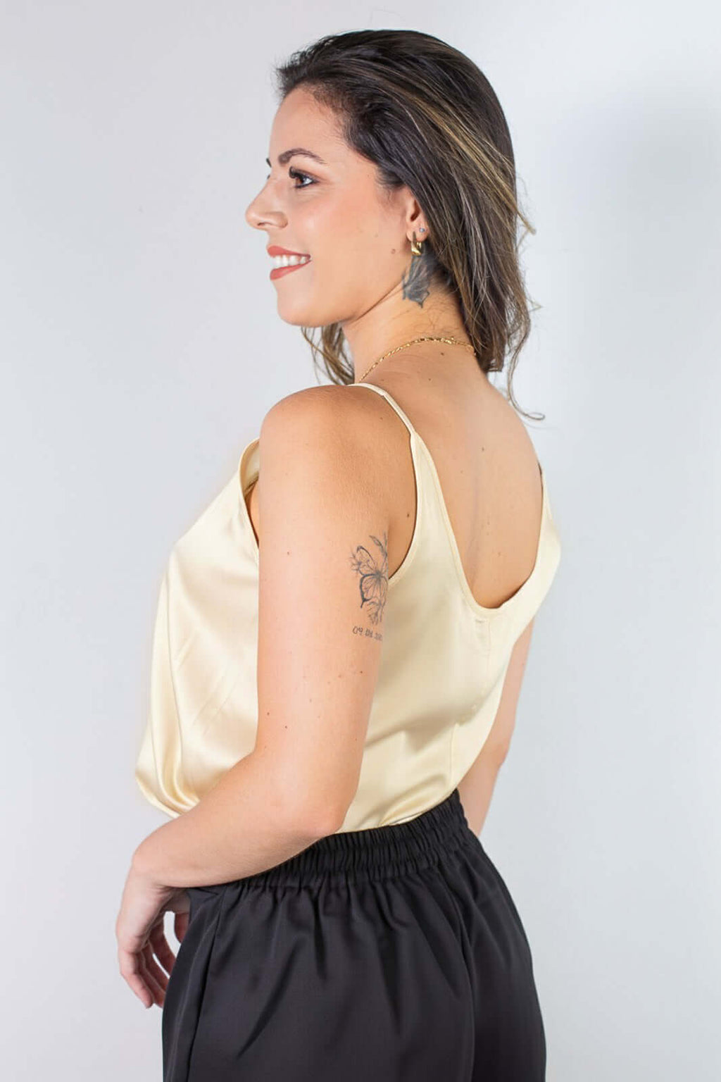 Blusa feminina de alcinha cetim 71103 - Enluaze