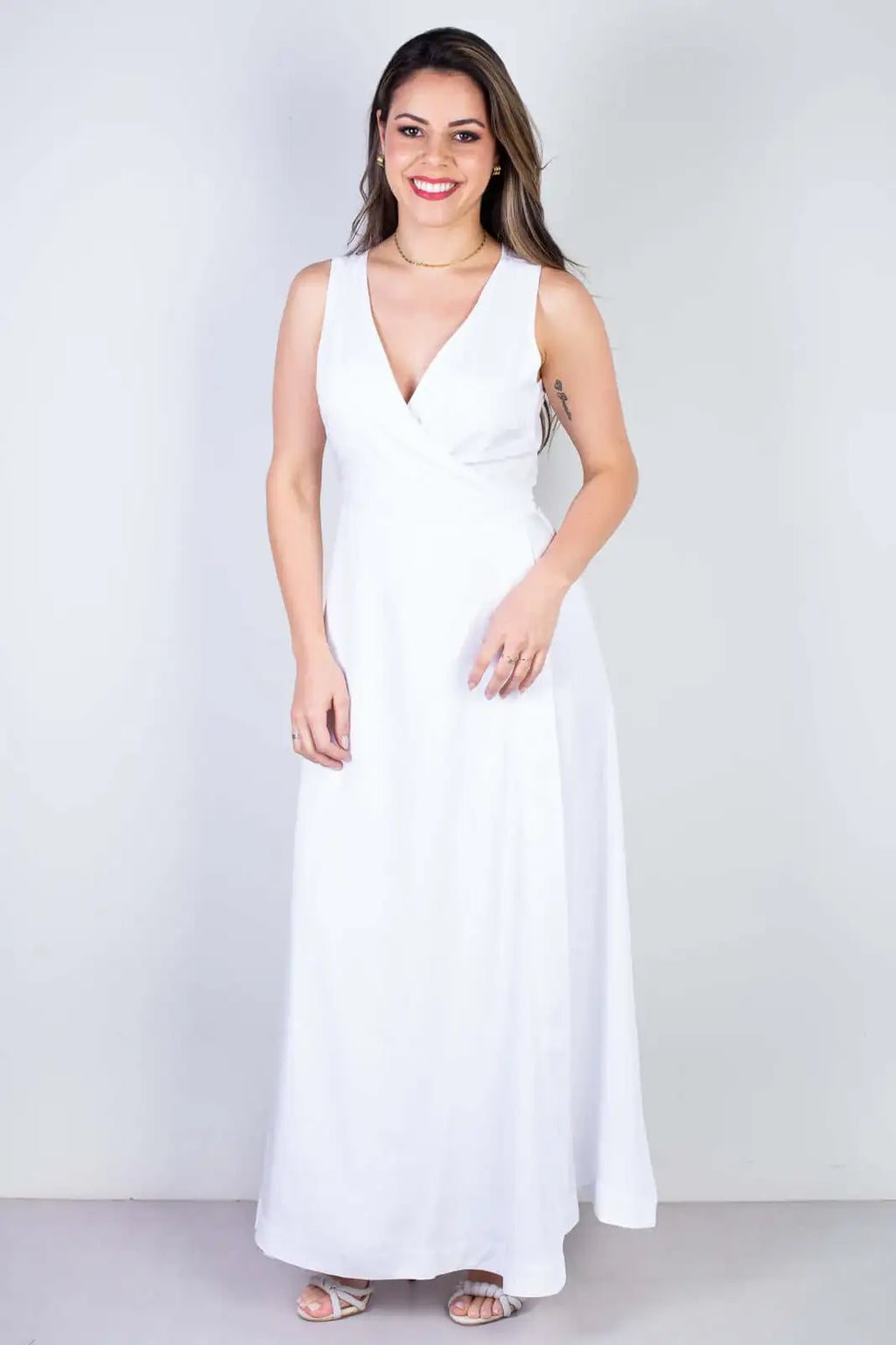 Vestido longo de viscose slub transpassado 71116 - Enluaze