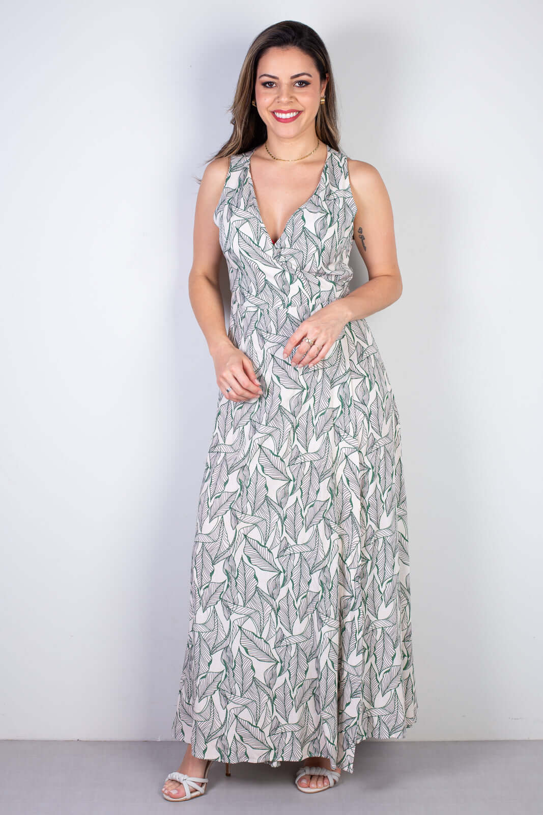 Vestido longo de viscose slub transpassado 71116 - Enluaze