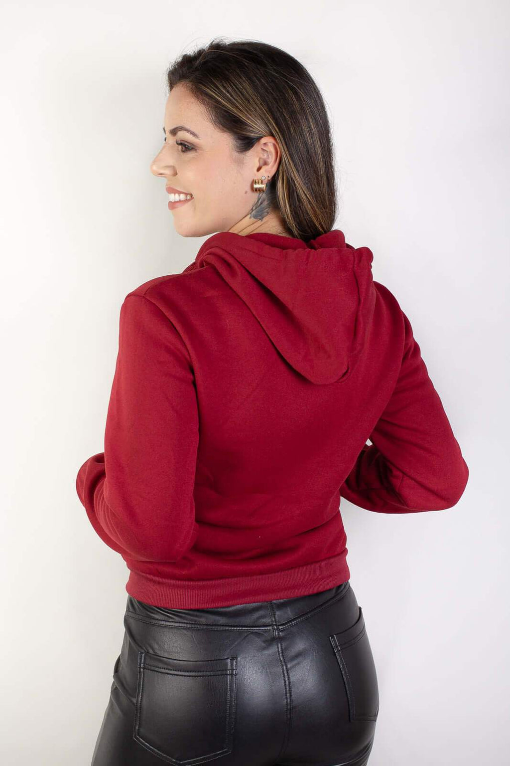 Jaqueta feminina moletinho com capuz 80001 - Enluaze