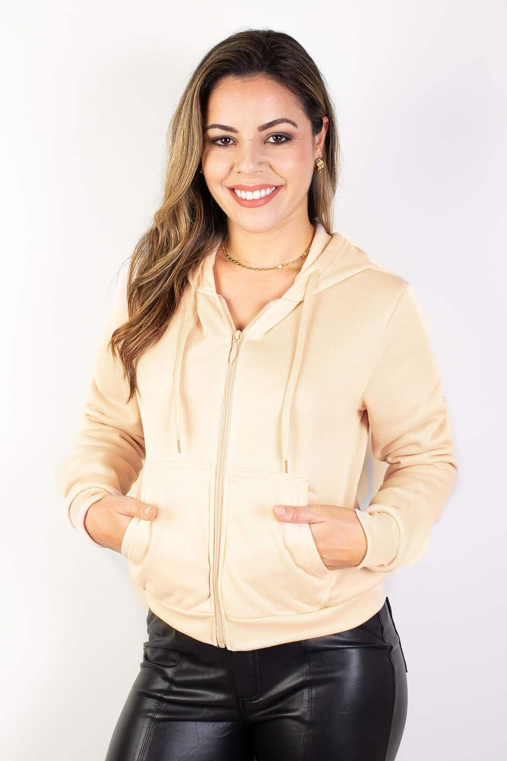 Jaqueta feminina moletinho com capuz 80001 - Enluaze