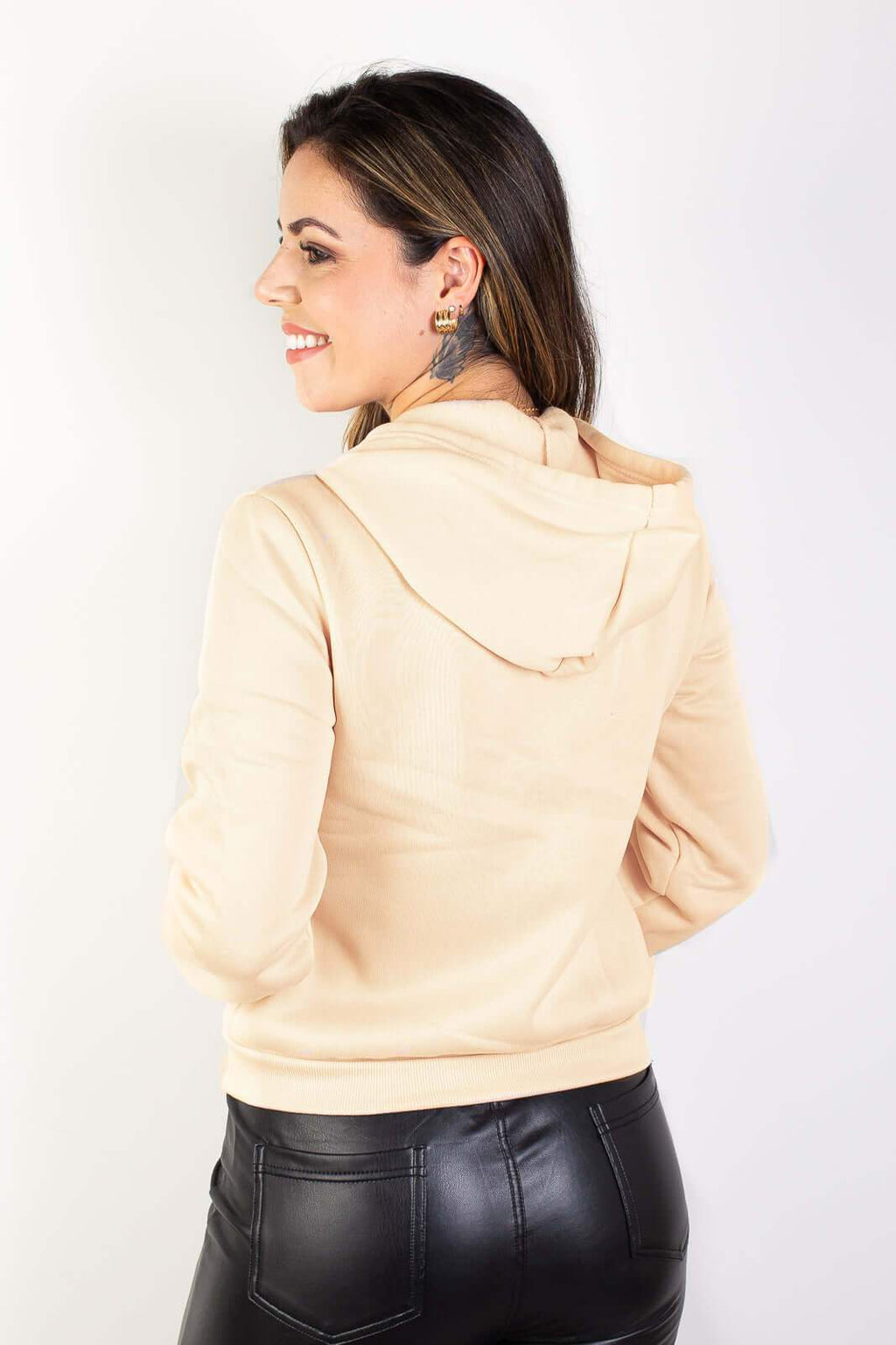 Jaqueta feminina moletinho com capuz 80001 - Enluaze