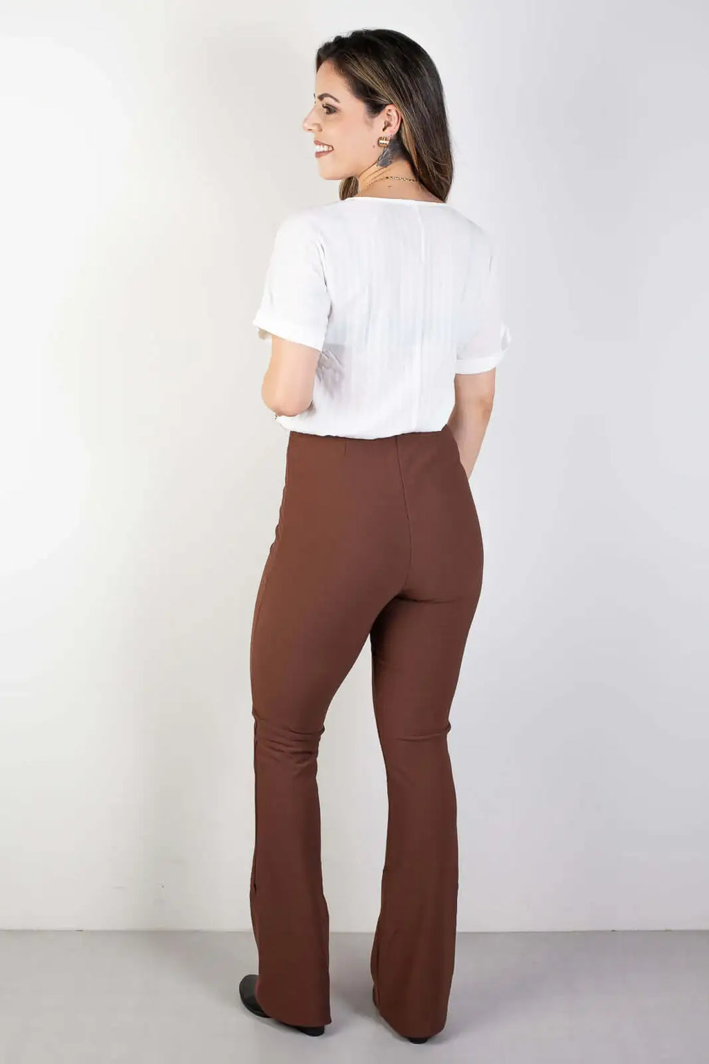 Calça flare cintura alta feminina 80020 - Enluaze