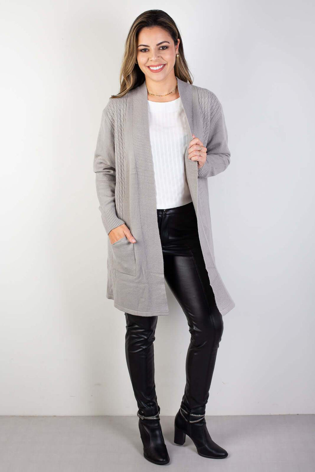 Cardigan alongado feminino com bolsos 81131 - Enluaze