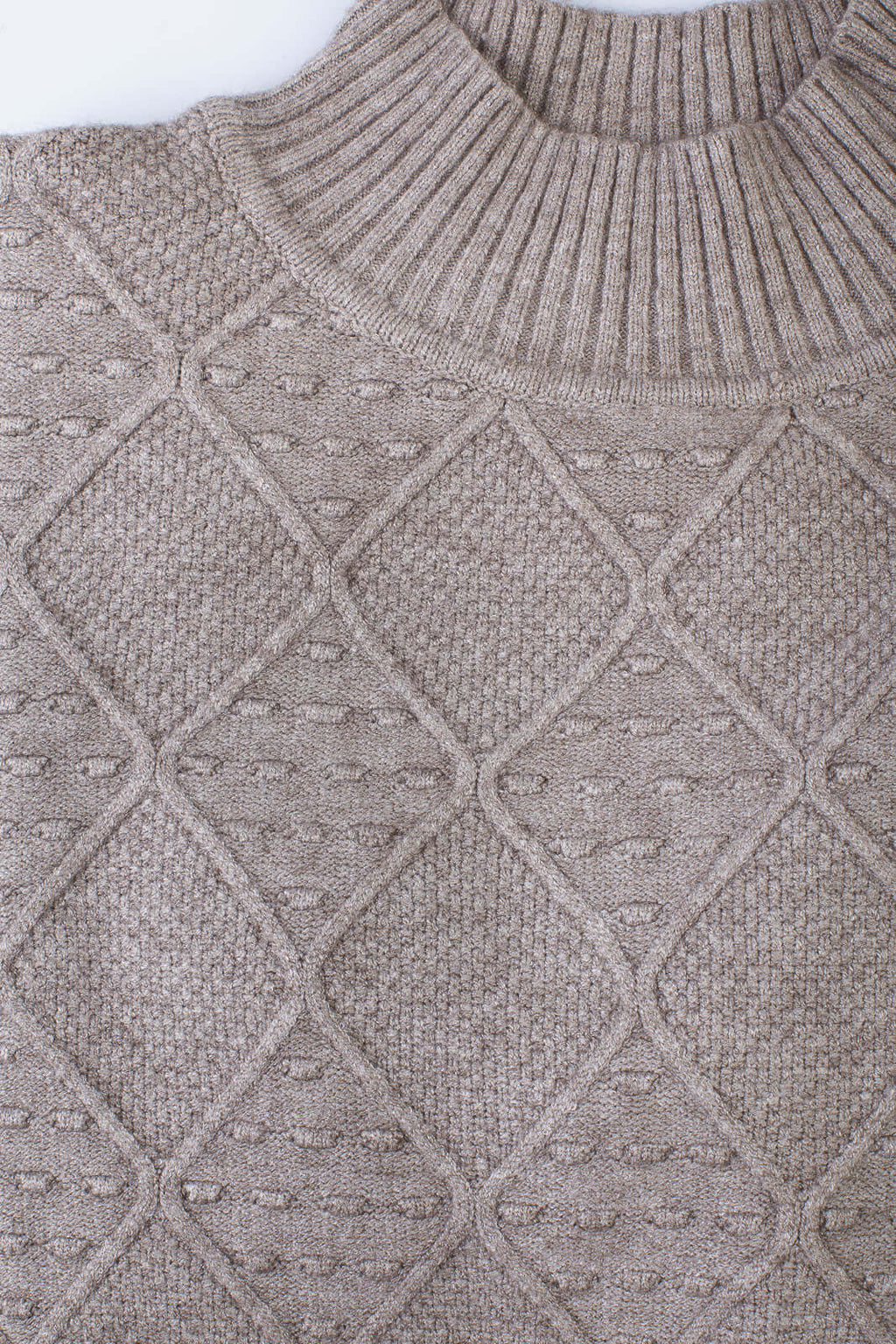 Blusa de tricô gola rolê manga bispo 81190 - Enluaze