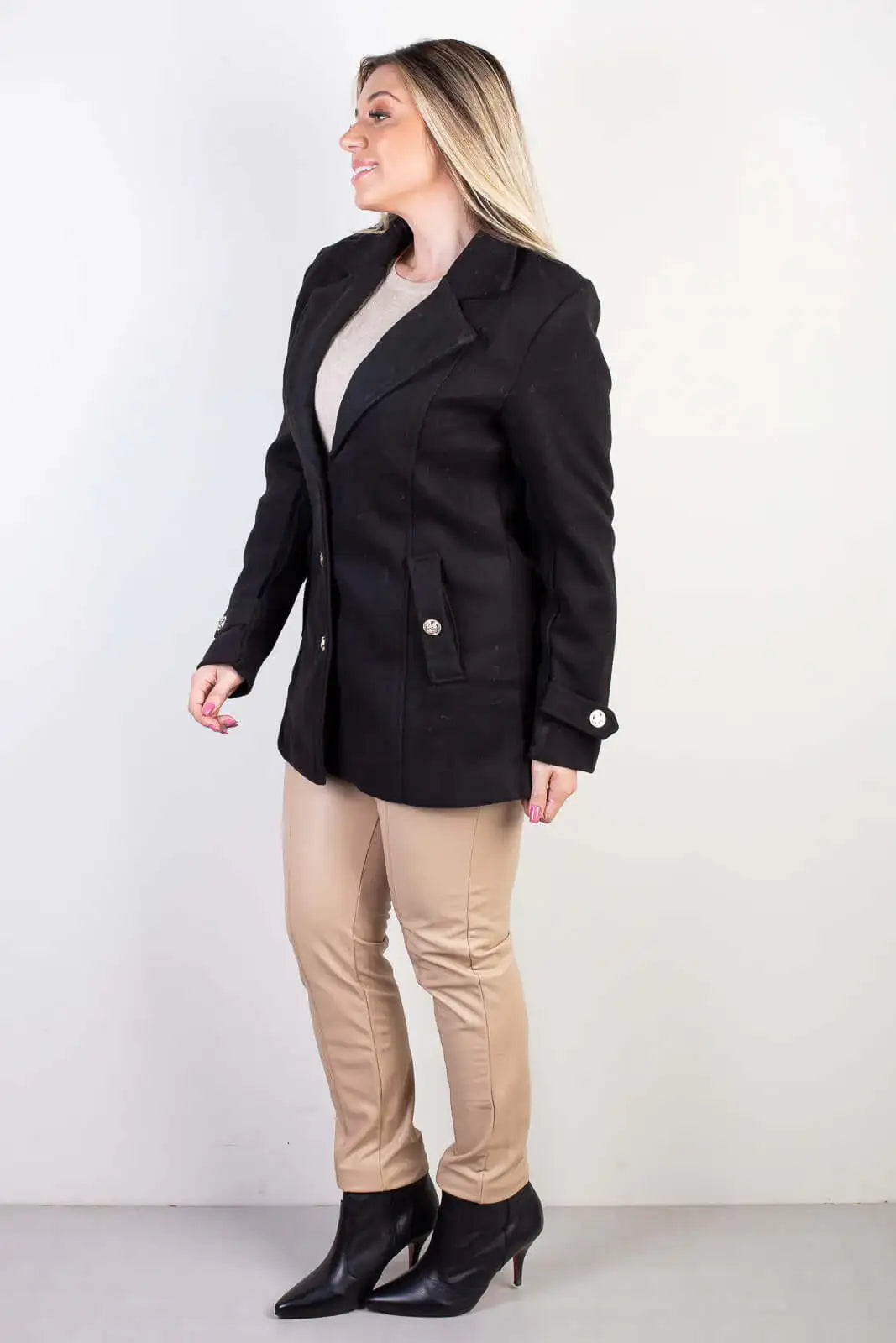 Casaco feminino lã batida sintética com gola de pelo removível 84209 - Enluaze