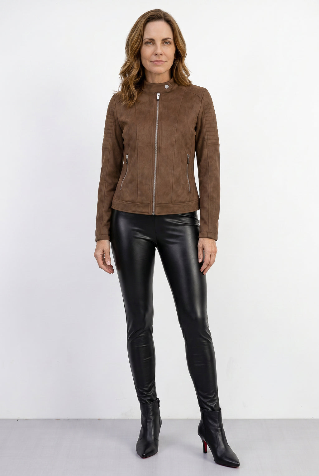 Jaqueta feminina suede gola com botão 84252