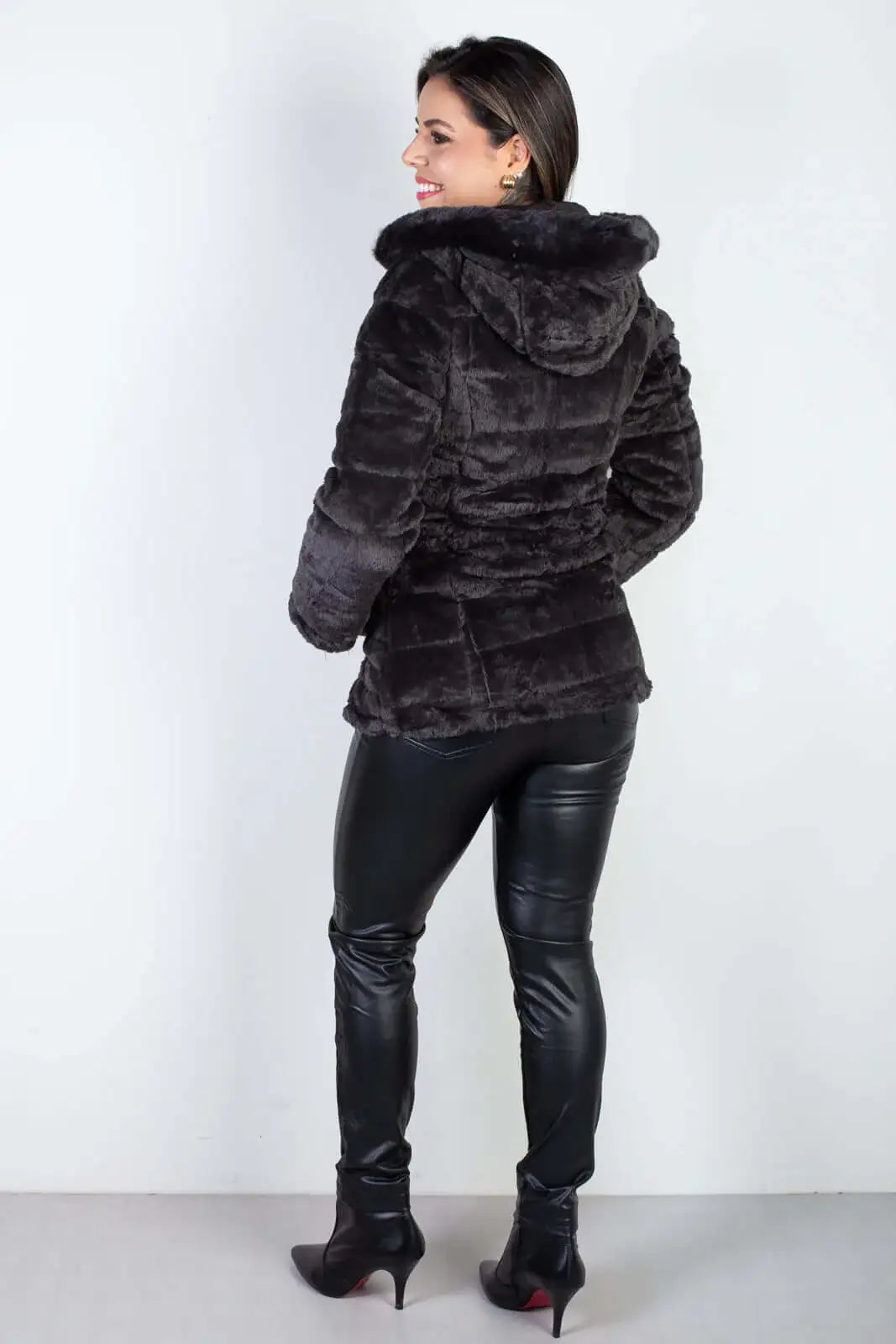 Jaqueta feminina nylon reversível com pelo 84293 - Enluaze