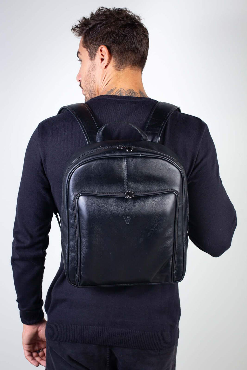 Mochila masculina de couro italiano Steve - Enluaze