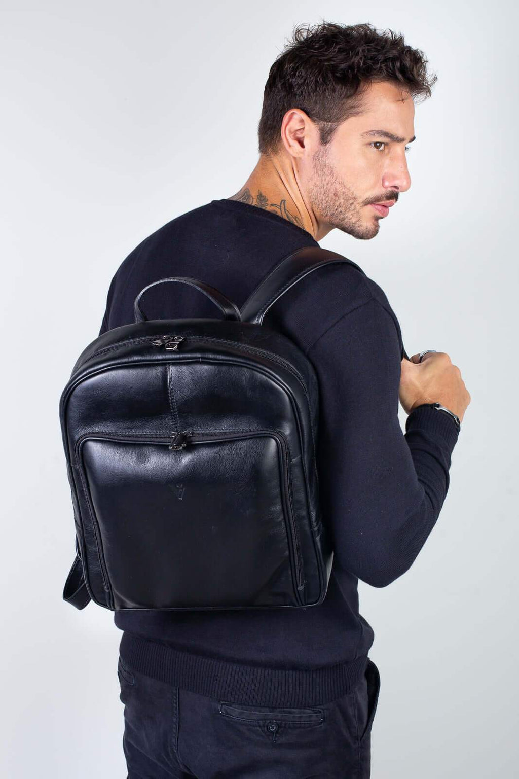Mochila masculina de couro italiano Steve - Enluaze