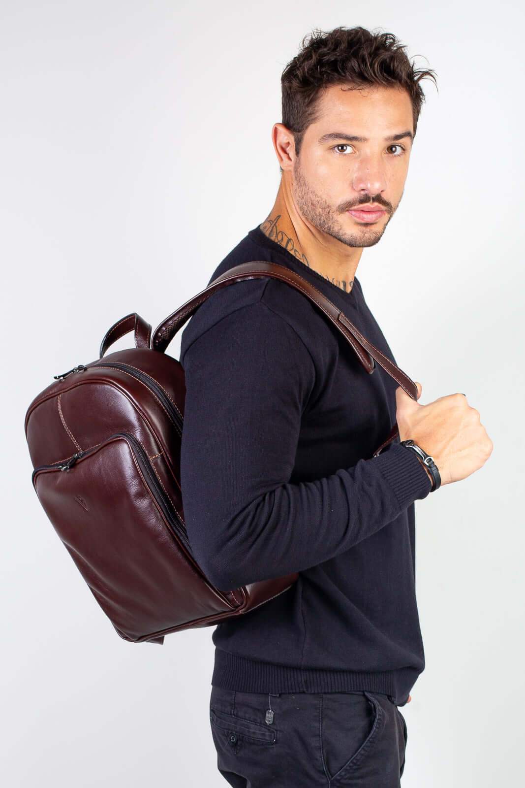 Mochila masculina de couro italiano Steve - Enluaze