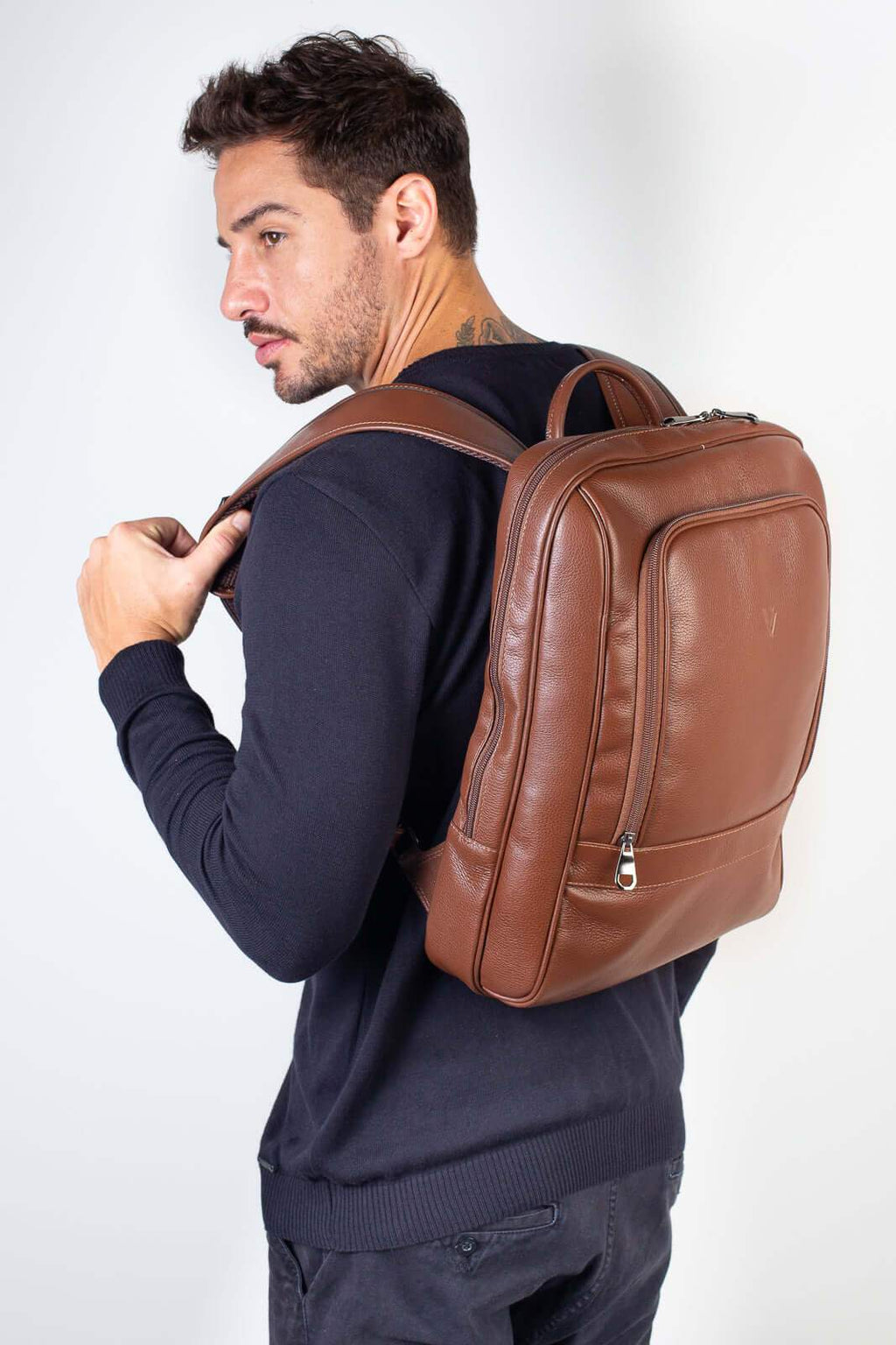 Mochila de couro slim masculina Enzo - Enluaze