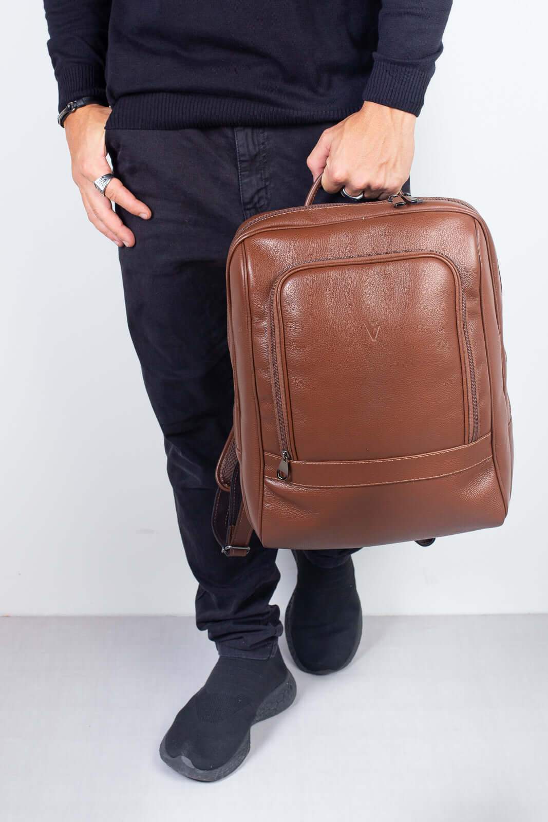 Mochila de couro slim masculina Enzo - Enluaze