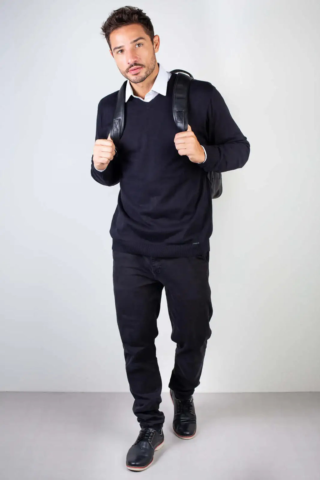 Mochila masculina de couro italiano para notebook 17" Arthur - Enluaze