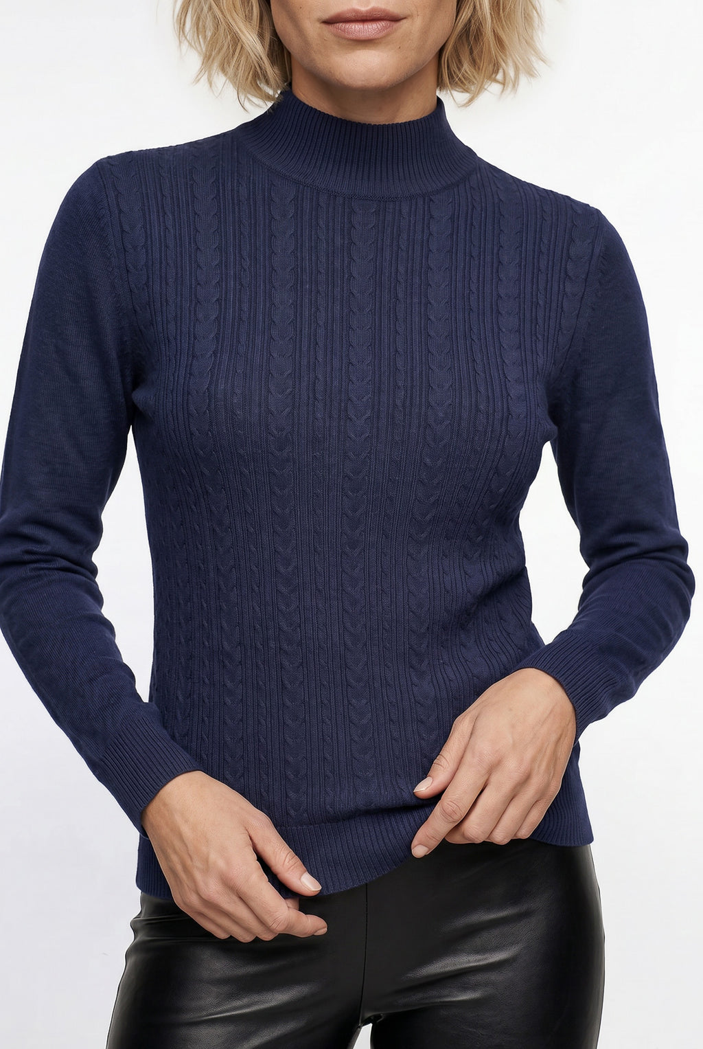 Blusa de malha feminina gola alta trançada 61262