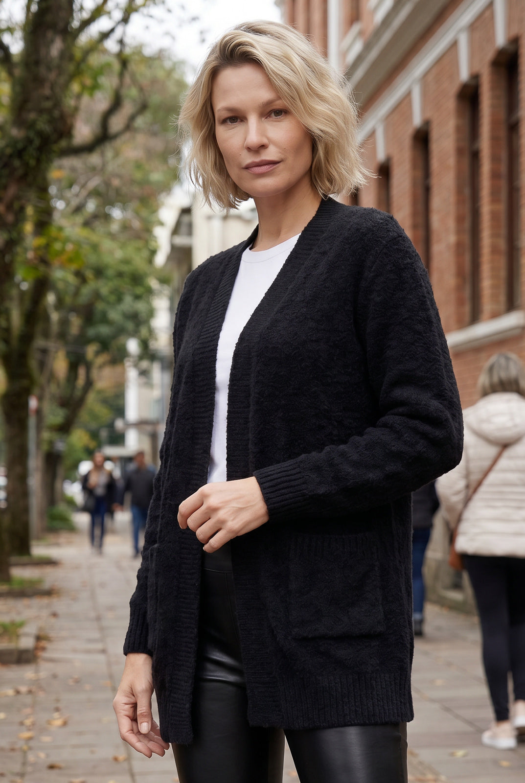 Cardigan longo feminino tricot com bolso 61290 - Enluaze
