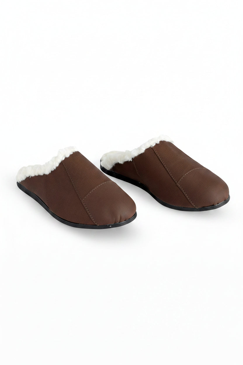 Chinelo pantufa em couro unissex forrada com pelo 6101