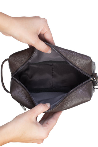 Necessaire masculina em couro floater Daily 10x20x8cm