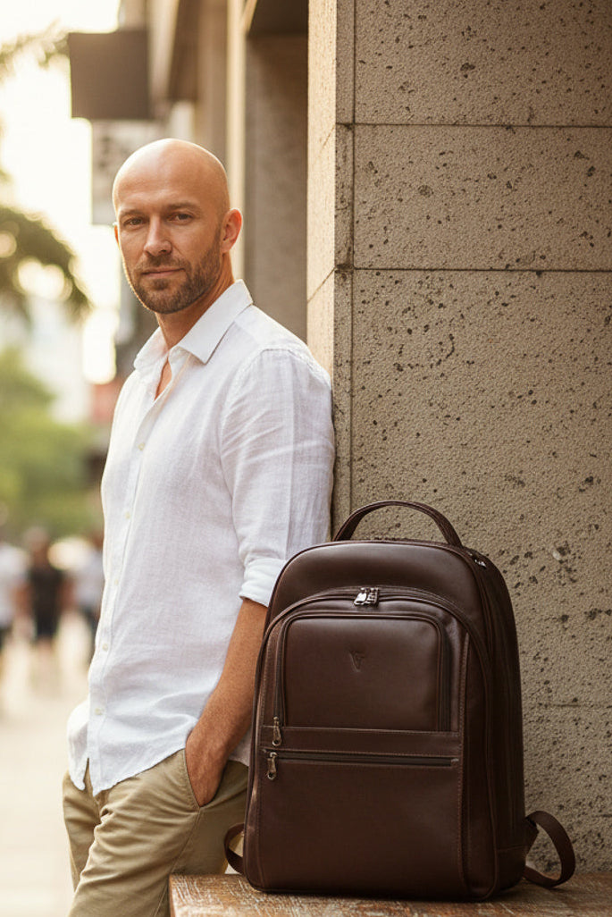 Mochila masculina de couro italiano para notebook 17" Arthur