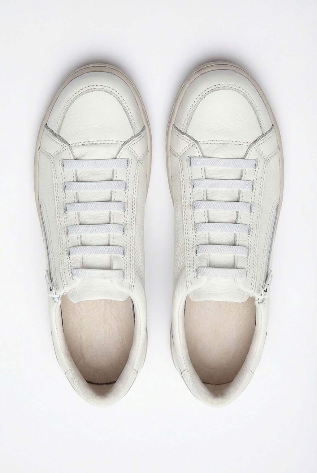 Tênis feminino em couro com elástico e zíper 0203 - Enluaze