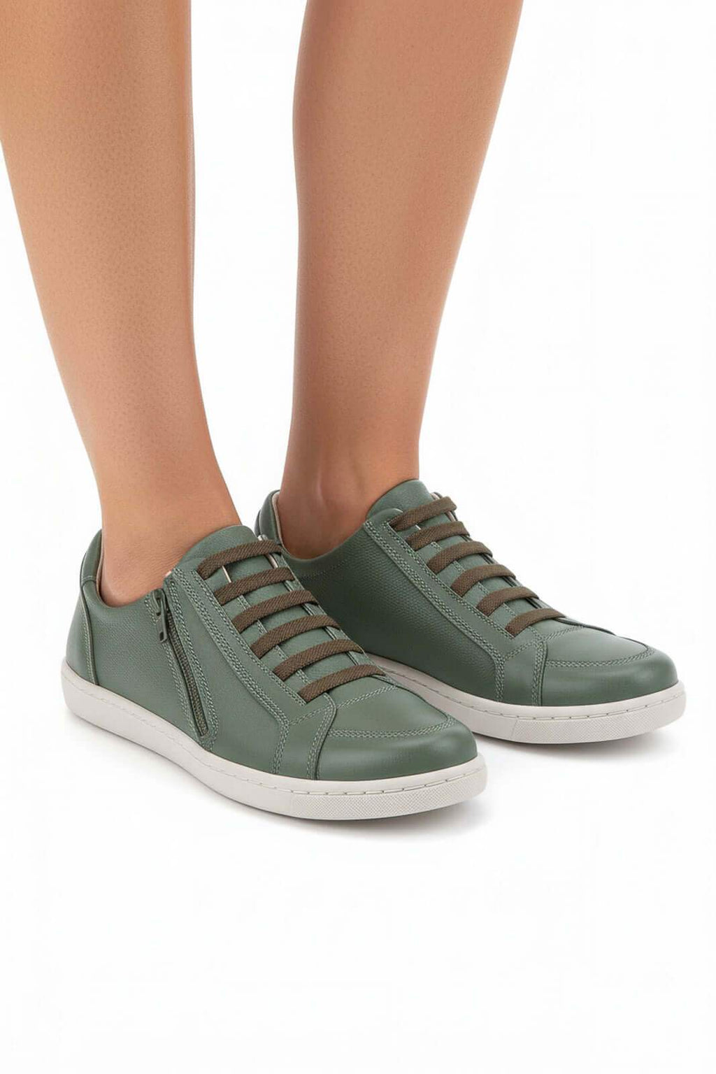 Tênis feminino em couro com elástico e zíper 0203 - Enluaze