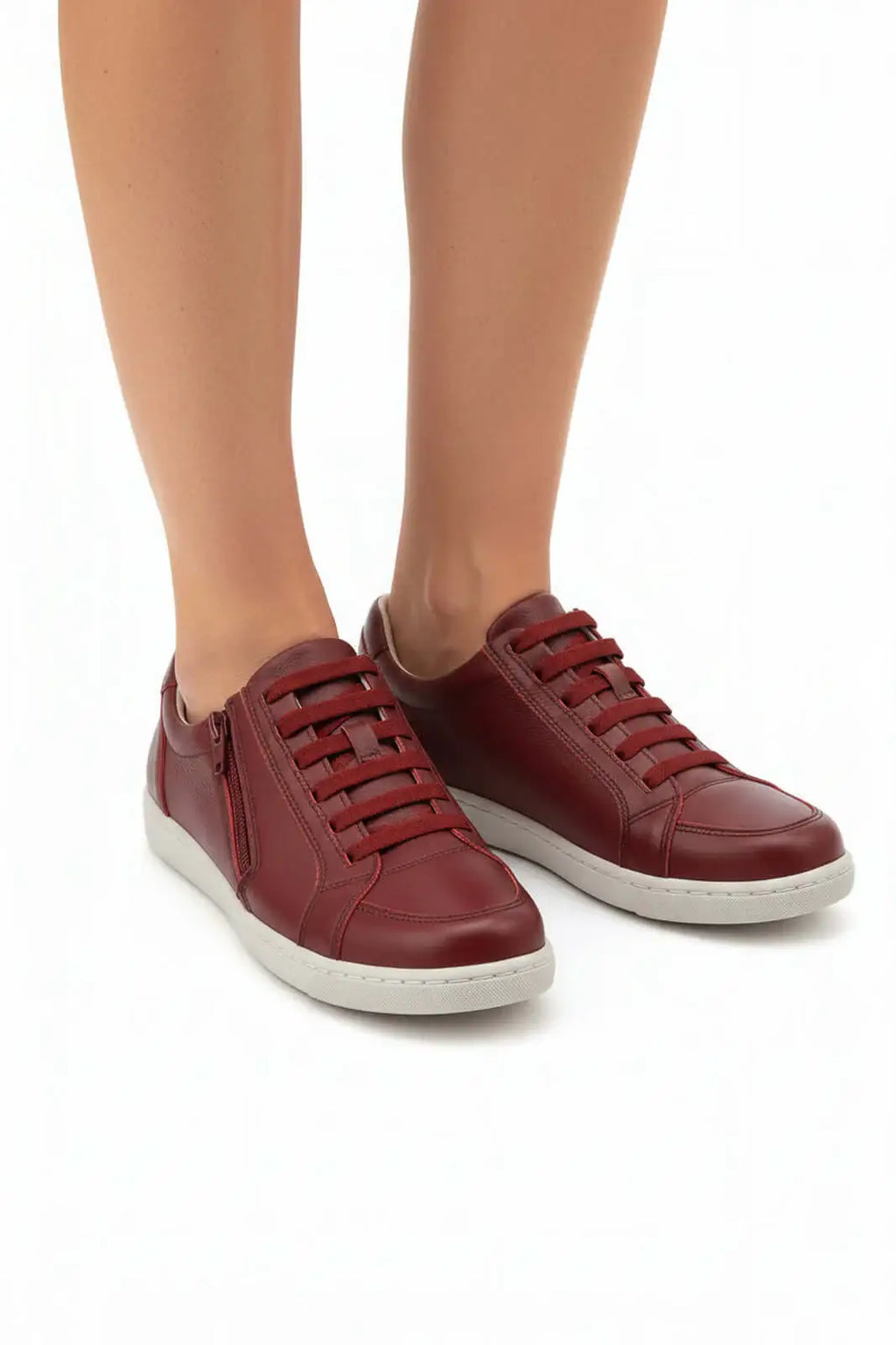 Tênis feminino em couro com elástico e zíper 0203 - Enluaze